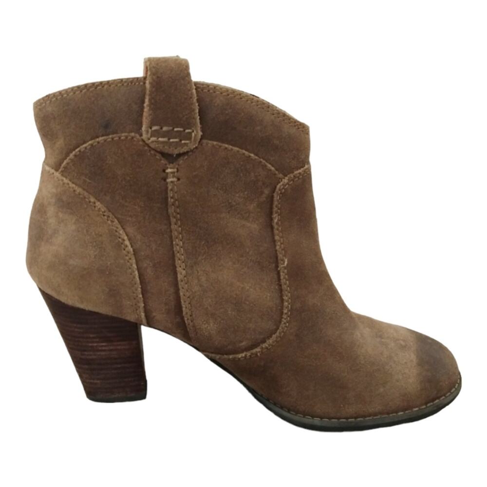 Clarks Indigo Heath Harrier Leather Ankle Booties in Taupe Distressed Size 8